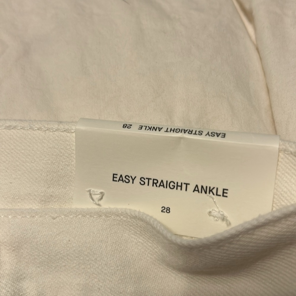 NEW 7 For All Mankind Easy Straight Ankle white crop jeans with embroidery - Picture 12 of 13
